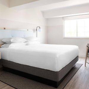 Standard King Room Partial Ocean View